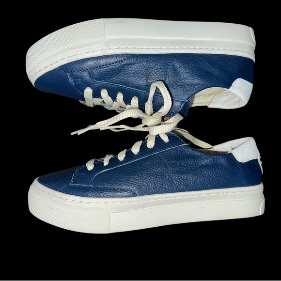 LADIES SOLUDOS NAVY BLUE SNEAKERS - Picture 2 of 9